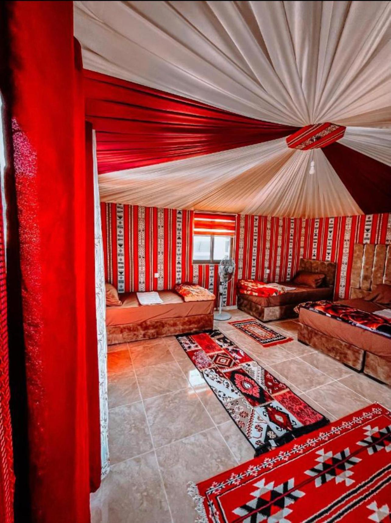 Amanda Luxury Camp Hotel Вади Рум Екстериор снимка